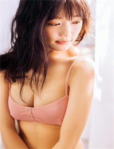 姆乳乱馆
